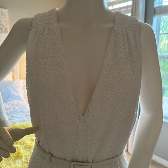 White House Black Market Full length white eyelet V neck side slit dress. Size 8 - Picture 8 of 9